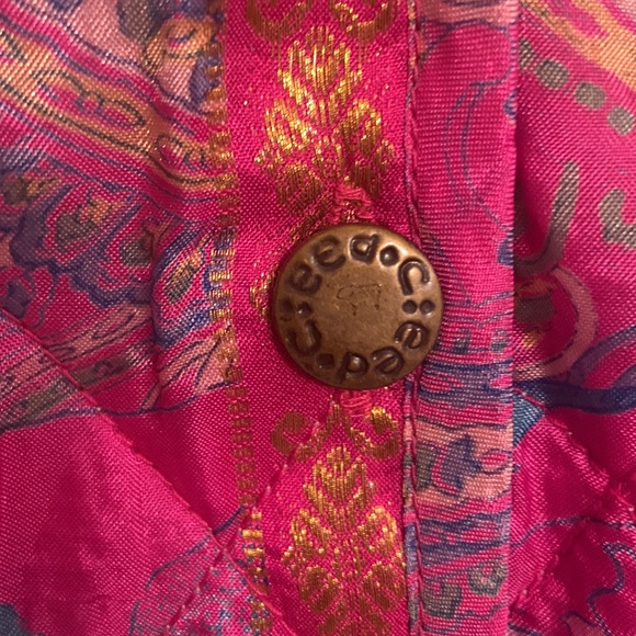 L’Pogee Quilted Reversible Parchwork Jacket - Picture 7 of 13